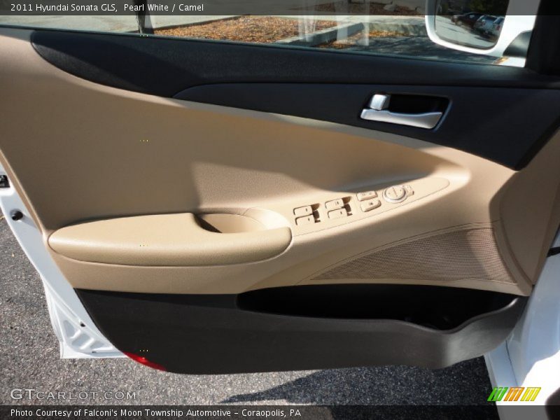 Pearl White / Camel 2011 Hyundai Sonata GLS