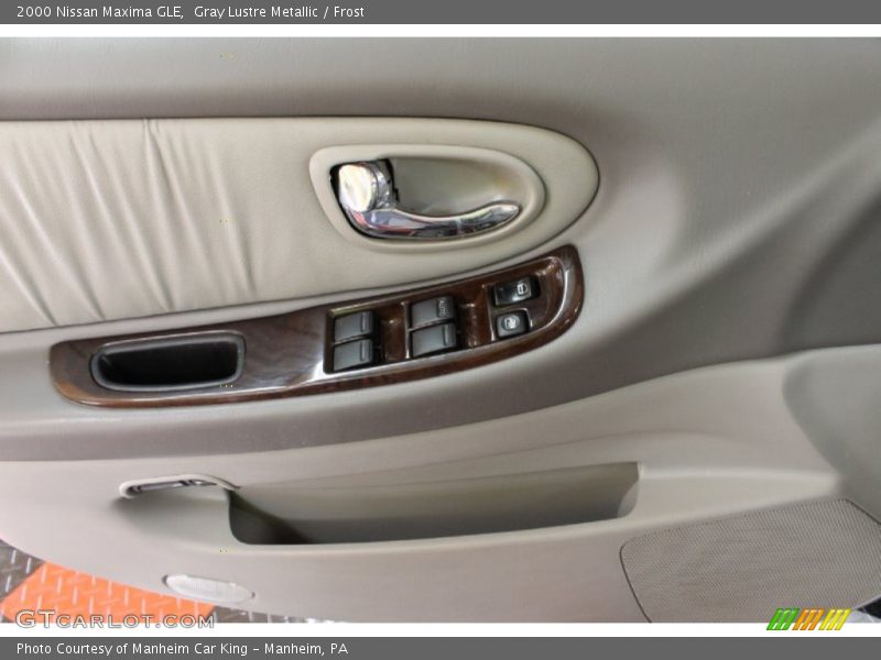 Gray Lustre Metallic / Frost 2000 Nissan Maxima GLE
