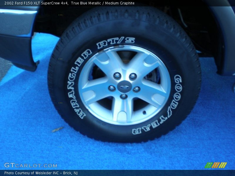 True Blue Metallic / Medium Graphite 2002 Ford F150 XLT SuperCrew 4x4