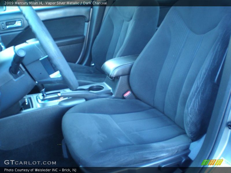 Vapor Silver Metallic / Dark Charcoal 2009 Mercury Milan I4