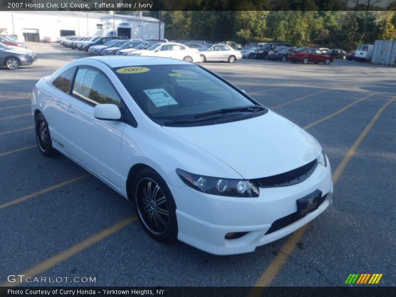 Front 3/4 View of 2007 Civic LX Coupe