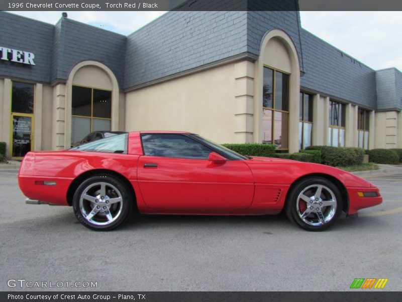 Torch Red / Black 1996 Chevrolet Corvette Coupe