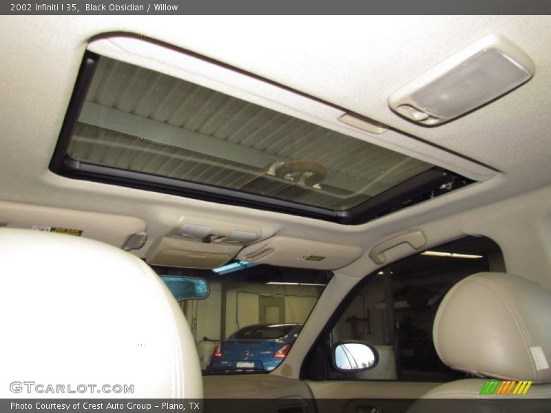 Black Obsidian / Willow 2002 Infiniti I 35