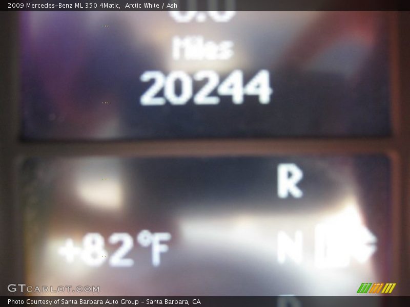 Arctic White / Ash 2009 Mercedes-Benz ML 350 4Matic