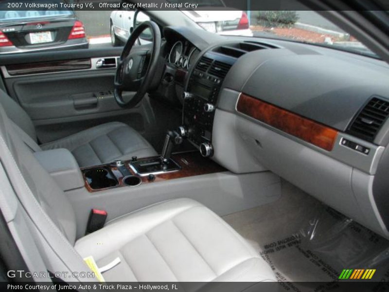 Offroad Grey Metallic / Kristal Grey 2007 Volkswagen Touareg V6