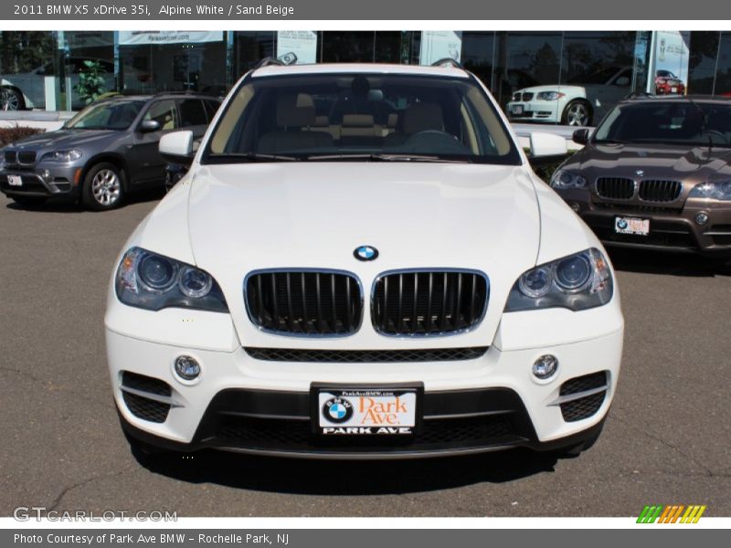 Alpine White / Sand Beige 2011 BMW X5 xDrive 35i