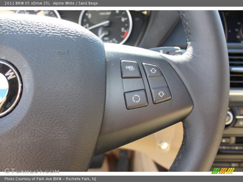 Alpine White / Sand Beige 2011 BMW X5 xDrive 35i