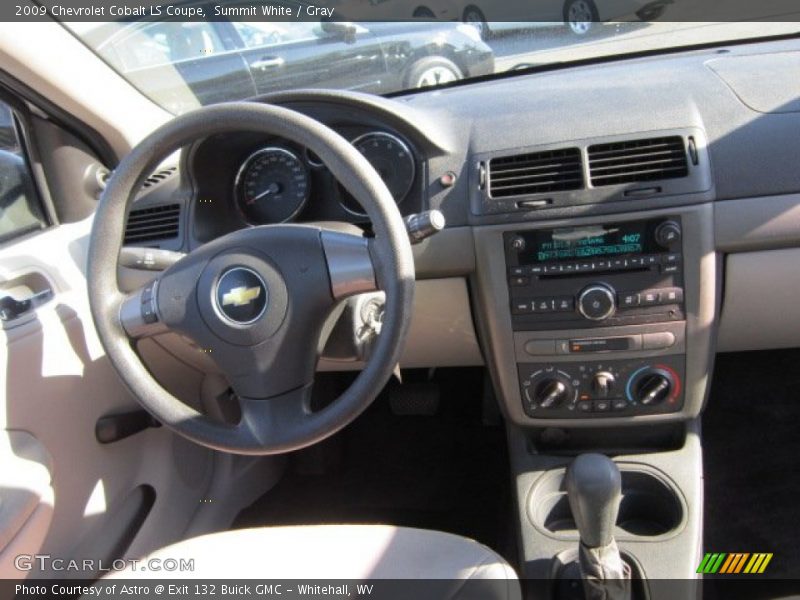 Summit White / Gray 2009 Chevrolet Cobalt LS Coupe