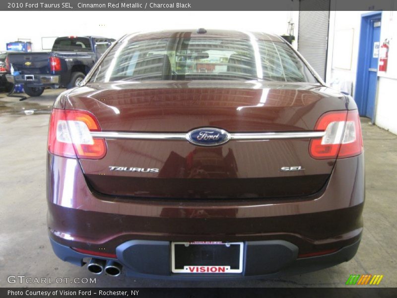 Cinnamon Red Metallic / Charcoal Black 2010 Ford Taurus SEL