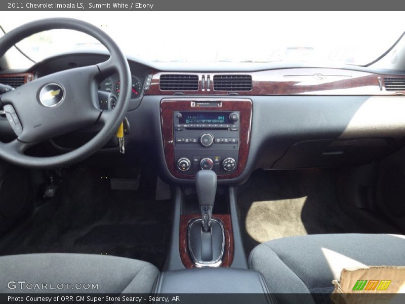 Summit White / Ebony 2011 Chevrolet Impala LS