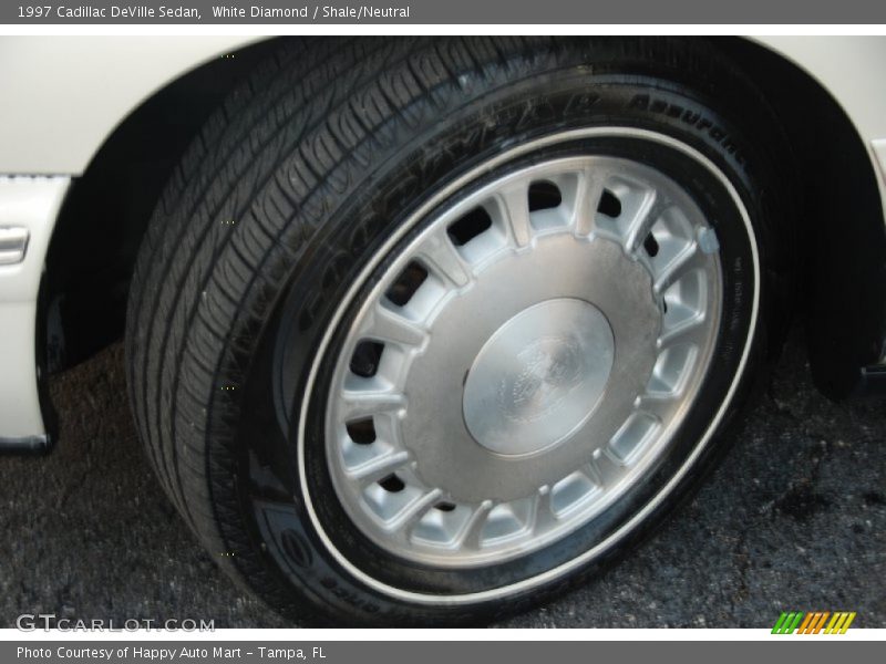  1997 DeVille Sedan Wheel