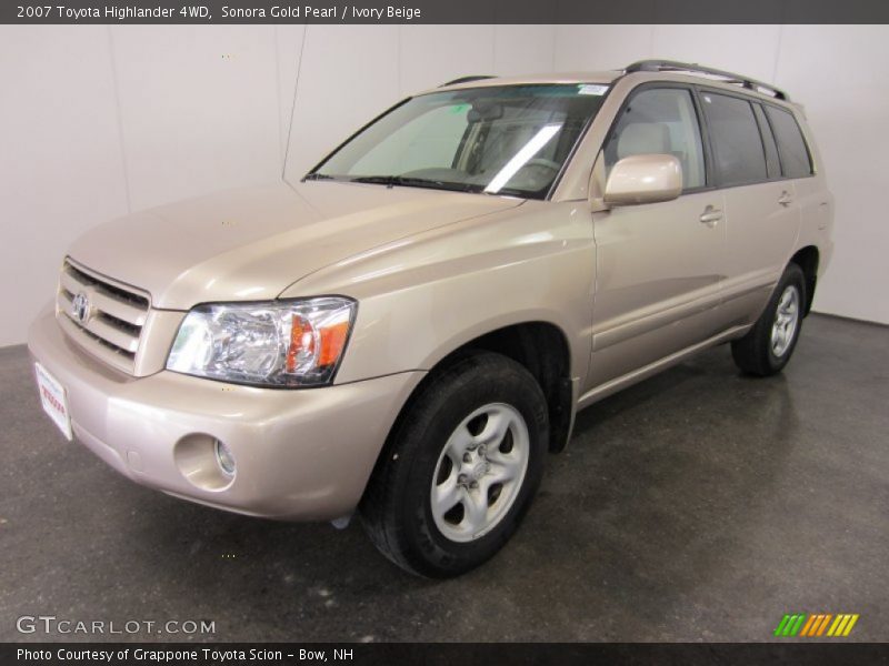 Sonora Gold Pearl / Ivory Beige 2007 Toyota Highlander 4WD