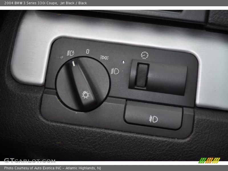 Jet Black / Black 2004 BMW 3 Series 330i Coupe