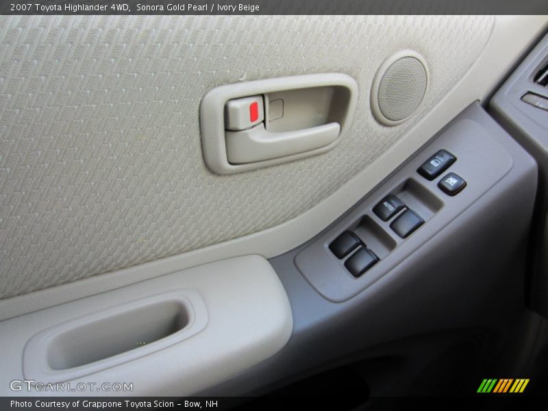 Sonora Gold Pearl / Ivory Beige 2007 Toyota Highlander 4WD