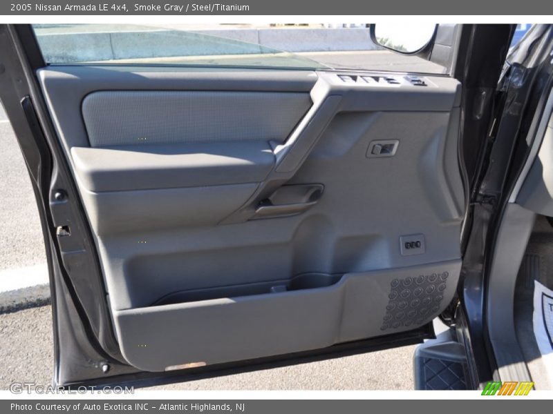Smoke Gray / Steel/Titanium 2005 Nissan Armada LE 4x4