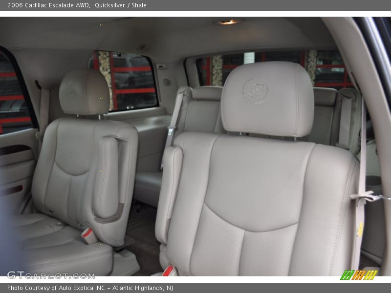 Quicksilver / Shale 2006 Cadillac Escalade AWD