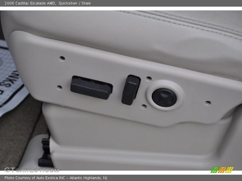 Quicksilver / Shale 2006 Cadillac Escalade AWD