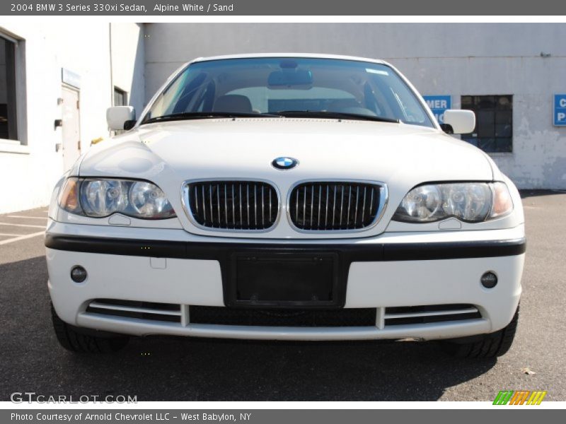 Alpine White / Sand 2004 BMW 3 Series 330xi Sedan