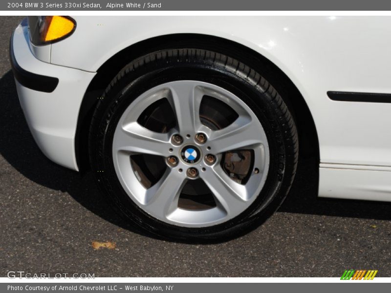 Alpine White / Sand 2004 BMW 3 Series 330xi Sedan