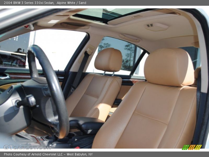 Alpine White / Sand 2004 BMW 3 Series 330xi Sedan
