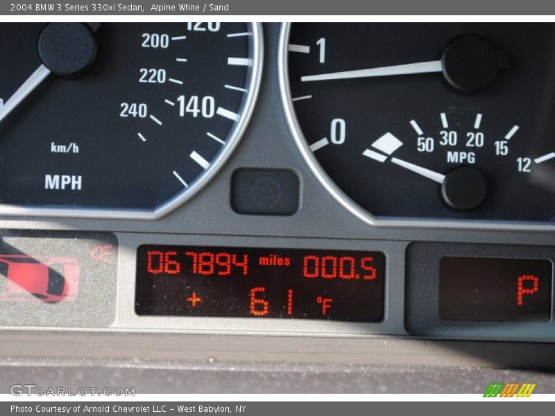 Alpine White / Sand 2004 BMW 3 Series 330xi Sedan