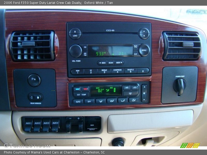 Audio System of 2006 F350 Super Duty Lariat Crew Cab Dually