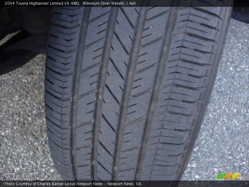 Millenium Silver Metallic / Ash 2004 Toyota Highlander Limited V6 4WD