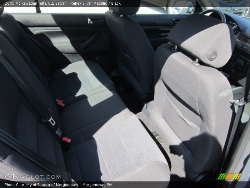 Reflex Silver Metallic / Black 2005 Volkswagen Jetta GLS Sedan