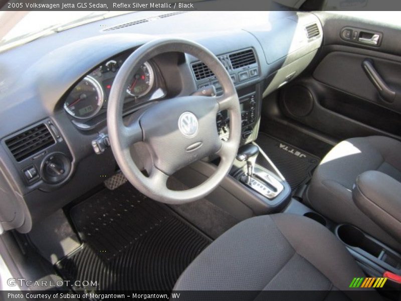 Reflex Silver Metallic / Black 2005 Volkswagen Jetta GLS Sedan