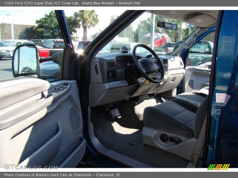 Island Blue Metallic / Medium Flint 2002 Ford F250 Super Duty XLT Crew Cab