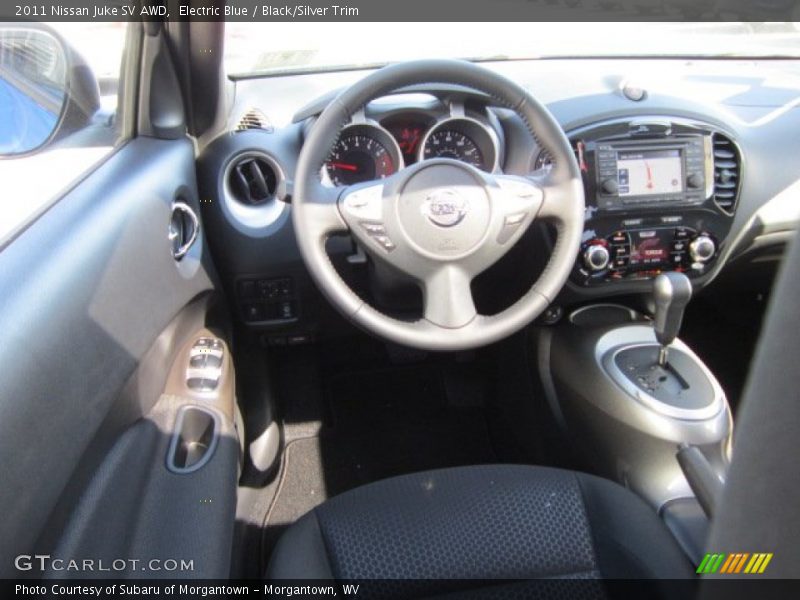 Dashboard of 2011 Juke SV AWD