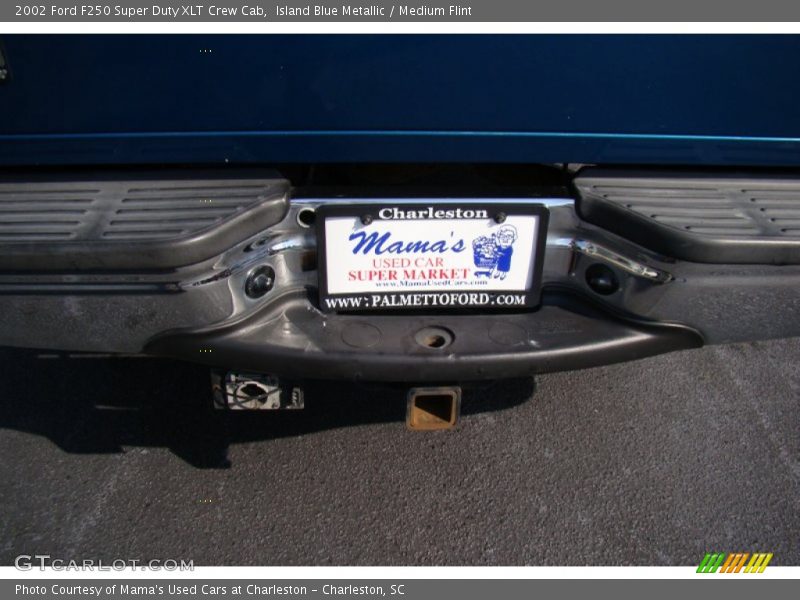 Island Blue Metallic / Medium Flint 2002 Ford F250 Super Duty XLT Crew Cab