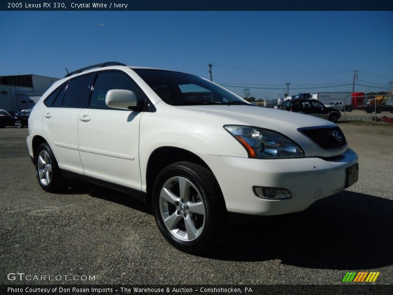 Front 3/4 View of 2005 RX 330