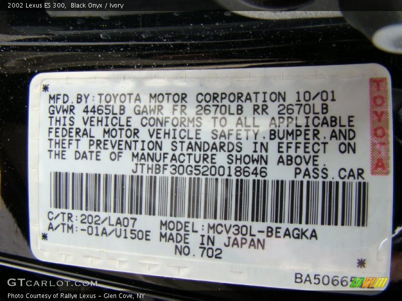 Black Onyx / Ivory 2002 Lexus ES 300