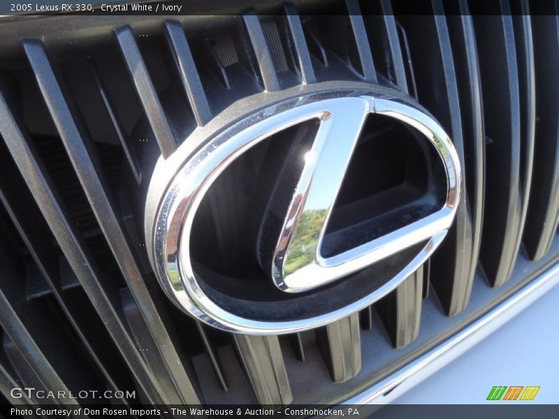  2005 RX 330 Logo