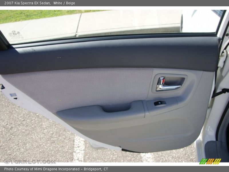 White / Beige 2007 Kia Spectra EX Sedan