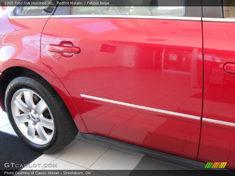 Redfire Metallic / Pebble Beige 2005 Ford Five Hundred SEL