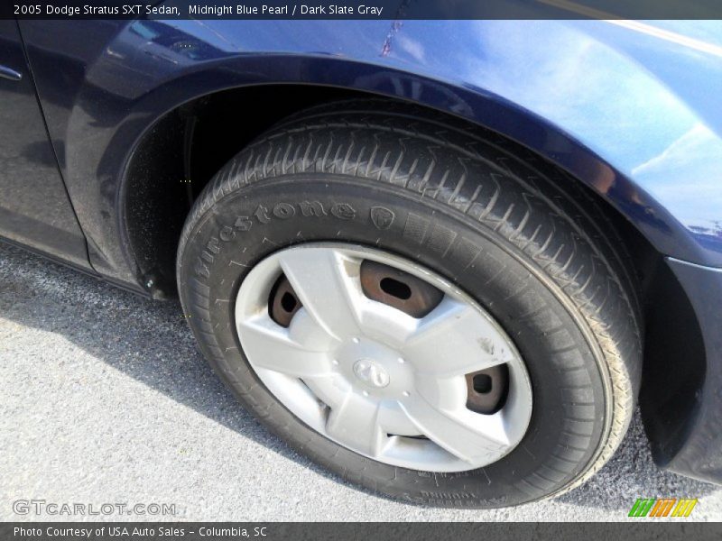 Midnight Blue Pearl / Dark Slate Gray 2005 Dodge Stratus SXT Sedan