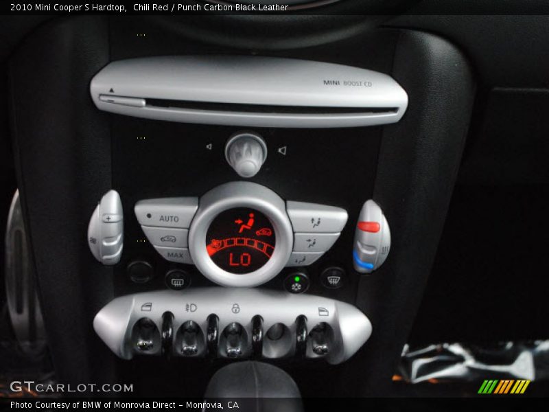 Controls of 2010 Cooper S Hardtop