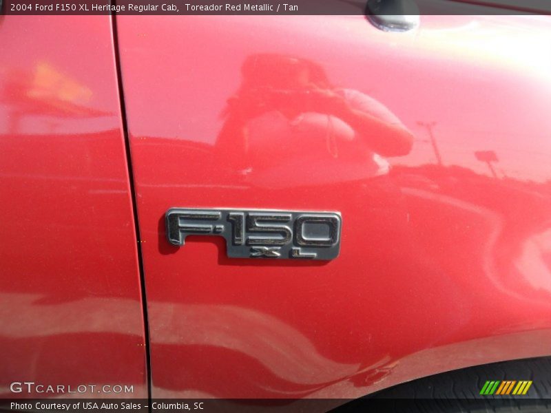  2004 F150 XL Heritage Regular Cab Logo