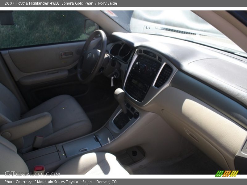 Sonora Gold Pearl / Ivory Beige 2007 Toyota Highlander 4WD