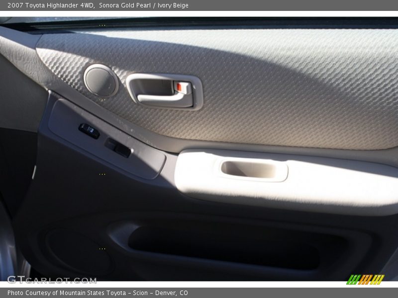 Sonora Gold Pearl / Ivory Beige 2007 Toyota Highlander 4WD