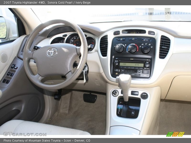 Sonora Gold Pearl / Ivory Beige 2007 Toyota Highlander 4WD