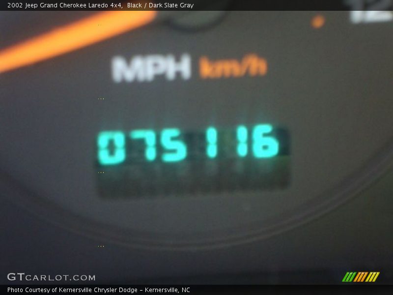 Black / Dark Slate Gray 2002 Jeep Grand Cherokee Laredo 4x4