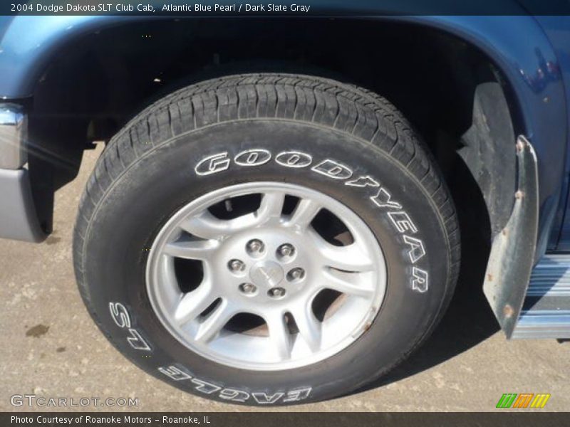  2004 Dakota SLT Club Cab Wheel