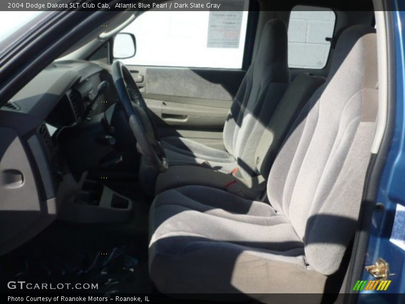 Atlantic Blue Pearl / Dark Slate Gray 2004 Dodge Dakota SLT Club Cab