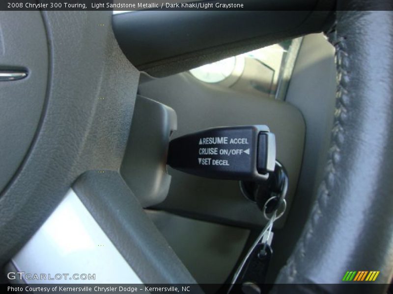 Light Sandstone Metallic / Dark Khaki/Light Graystone 2008 Chrysler 300 Touring