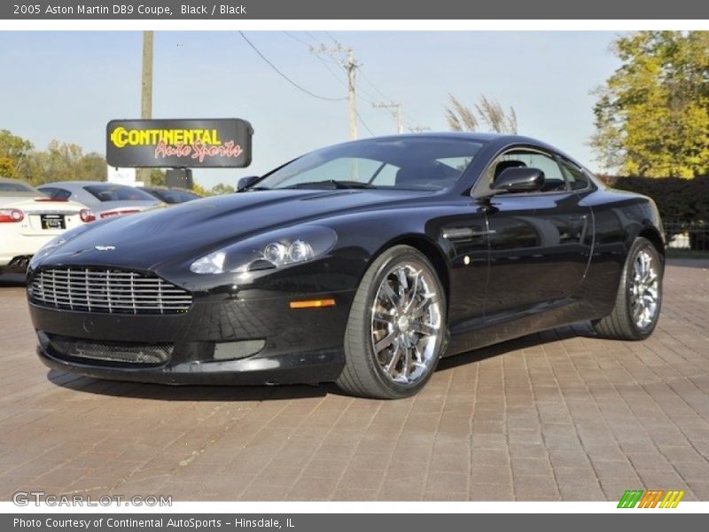 Front 3/4 View of 2005 DB9 Coupe