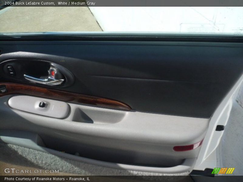 White / Medium Gray 2004 Buick LeSabre Custom