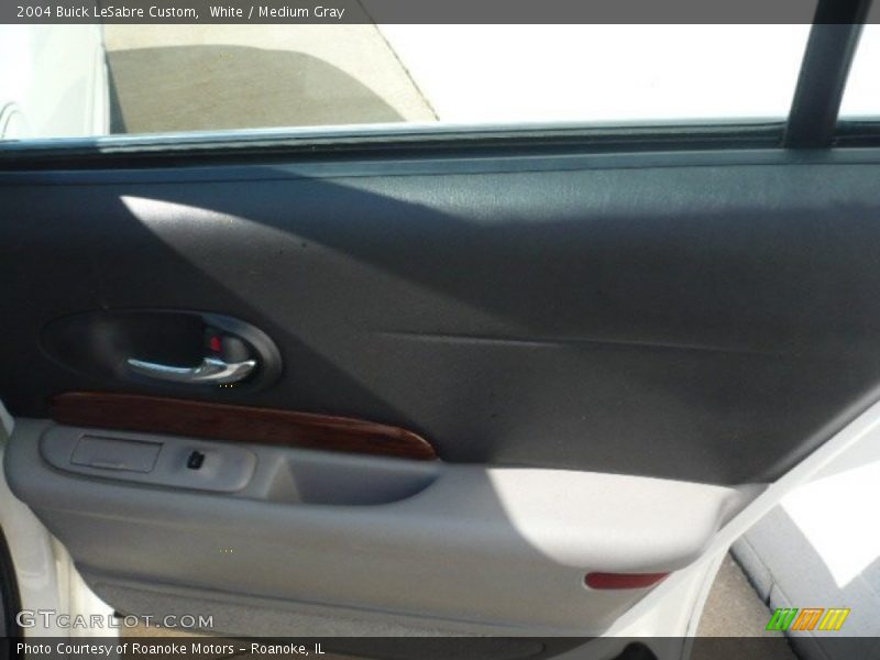 White / Medium Gray 2004 Buick LeSabre Custom